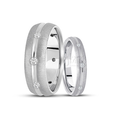 Concave Center Diamond Wedding Band Set