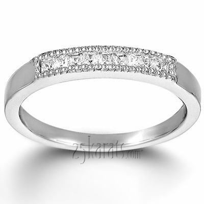 Mil grain Edge Channel Set Princess Cut Diamond Wedding Band (0.23 ct. t.w)